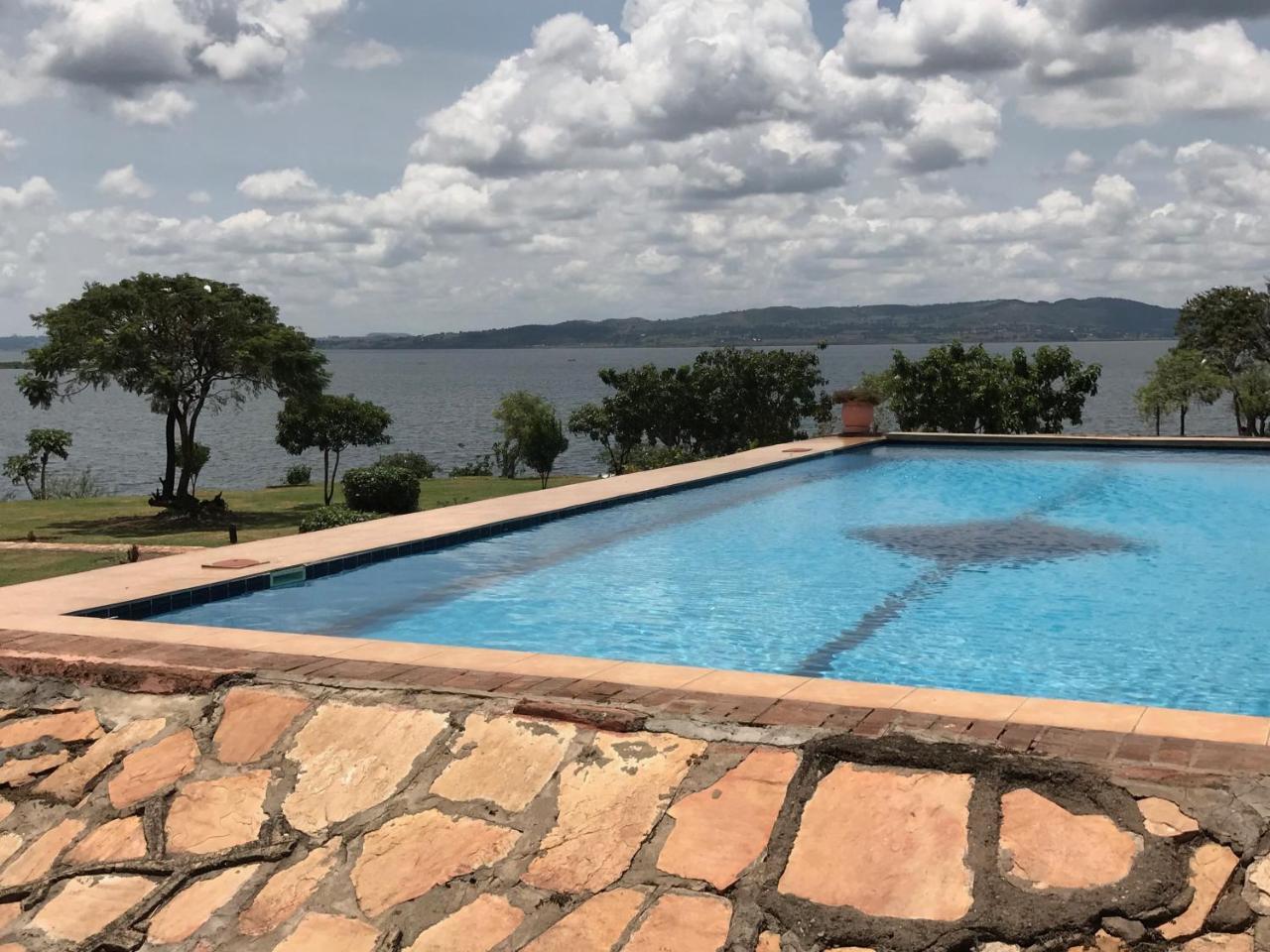 Samuka Island Retreat Villa Jinja Exterior photo