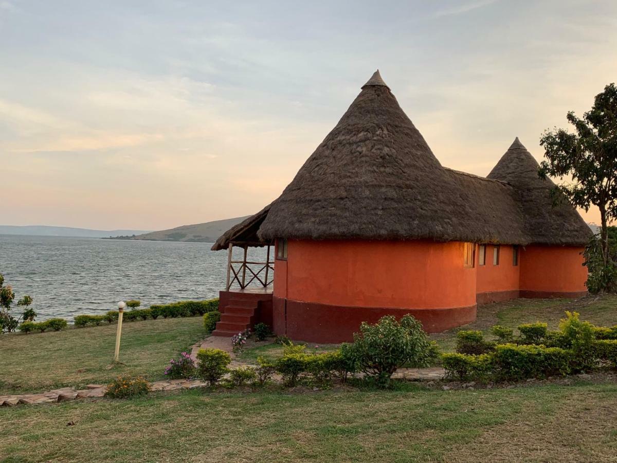 Samuka Island Retreat Villa Jinja Exterior photo